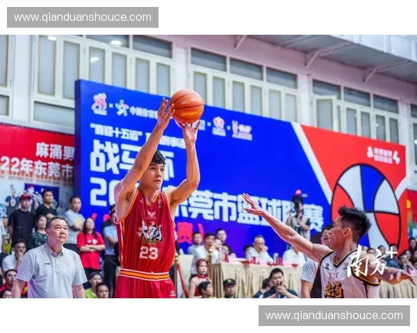 今日篮球赛直播：精彩对决即将开启，看最强阵容如何激烈碰撞